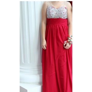 Red prom dress